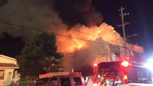 Api Tersulut Acara Musik Oakland Diperkirakan 40 Warga Tewas di California
