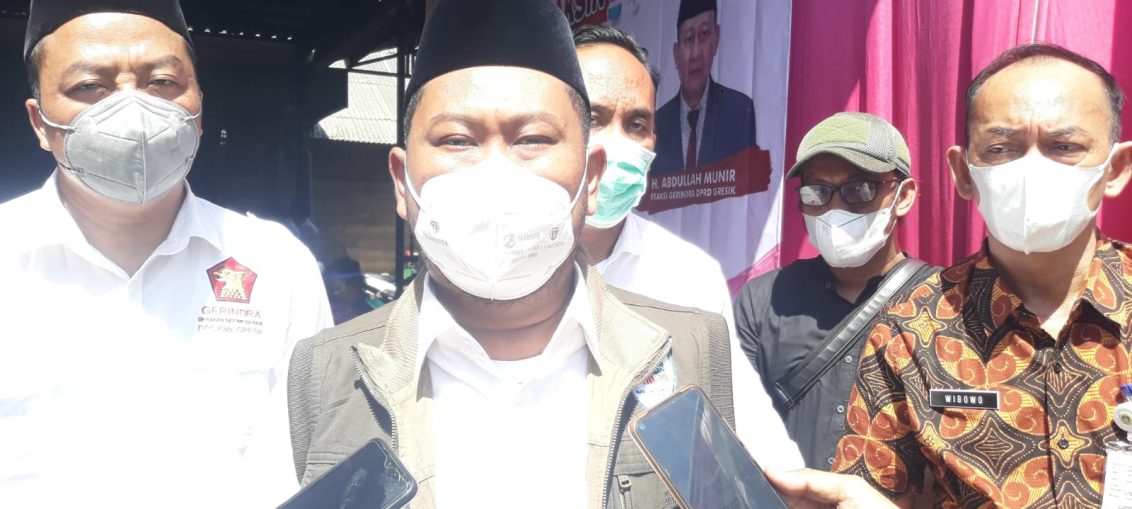 Bupati Gresik Fandi Ahmad Yani saat hadir di Gelaran Vaksinasi DPD Gerindra Gresik