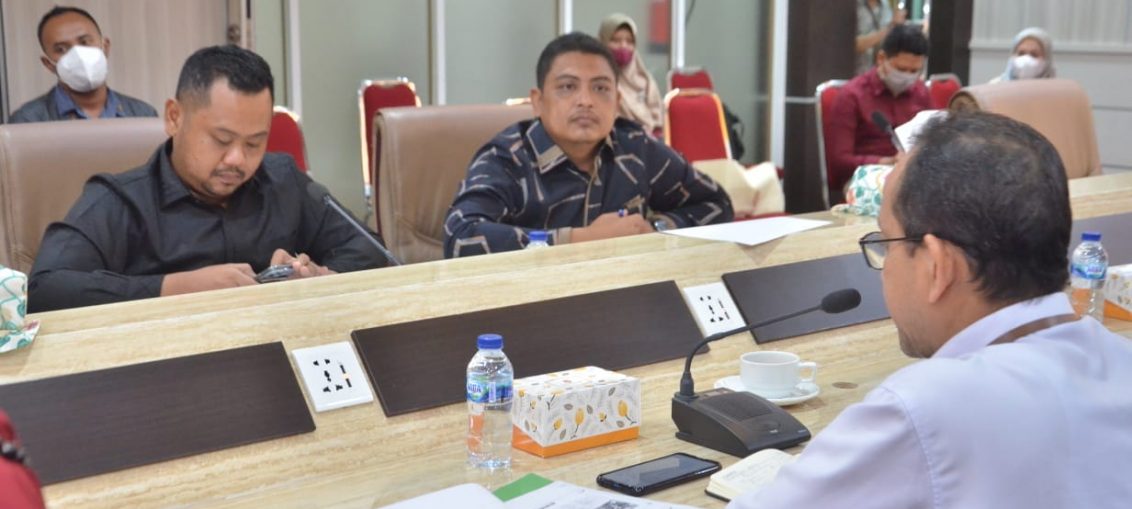 Bupati Gresik H. Fandi Akhmad Yani melaksanakan Kunjungan Kerja (Kunker) ke Kantor Kementerian Kelautan dan Perikanan (KKP) RI di Jakarta yang diterima langsung oleh Direktur Jenderal (Dirjen) Perikanan Tangkap Muhammad Zaini, Kamis (09/06/2022) tadi.