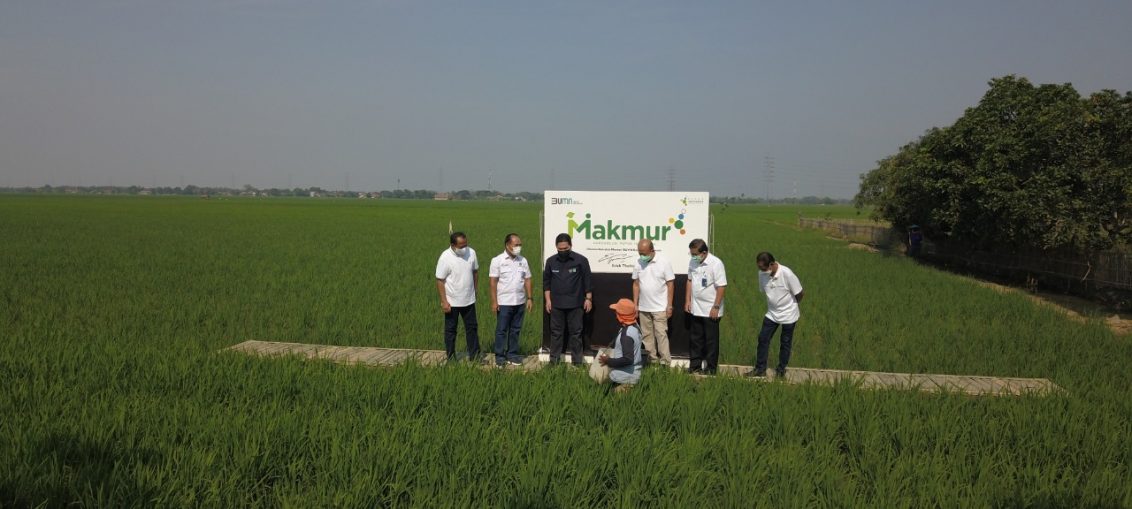 Petrokimia Gresik, meneguhkan komitmennya untuk terus meningkatkan kesejahteraan petani di Indonesia. Dimana pada tahun 2022 ini telah mendongkrak kesejahteraan 31.113 petani melalui program Agro Solution dan Makmur yang telah dijalankan oleh perusahaan.